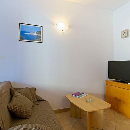 Apartmani Dorita Mali Lošinj Zewnętrze zdjęcie