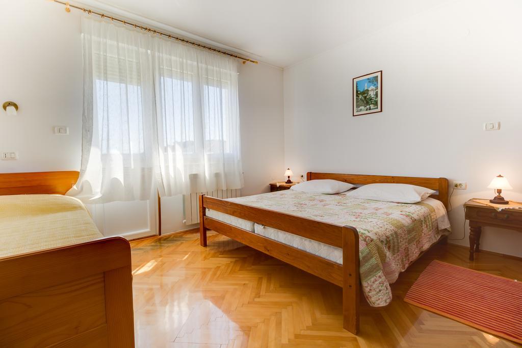 Apartmani Dorita Mali Lošinj Zewnętrze zdjęcie